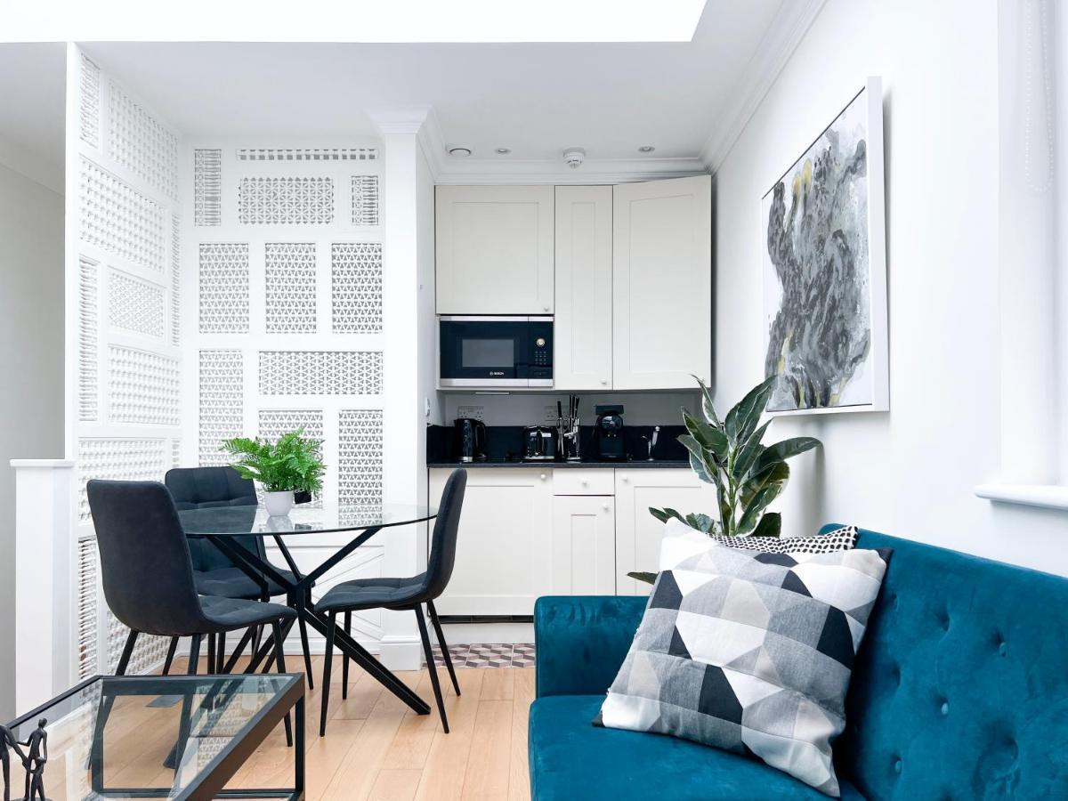 Museum St Central Soho Townhouse ลอนดอน ภายนอก รูปภาพ